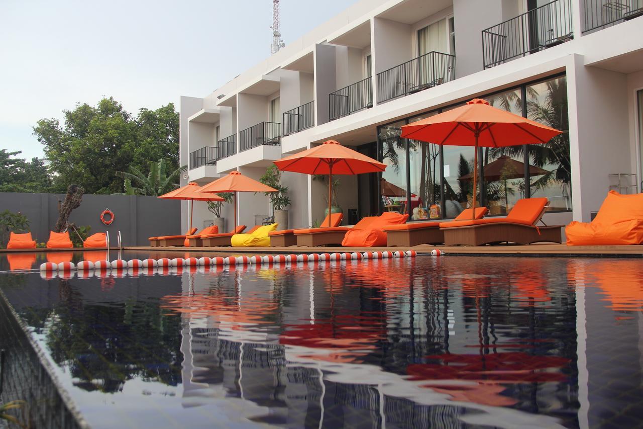 Double G Resort Anyer Bulakan エクステリア 写真