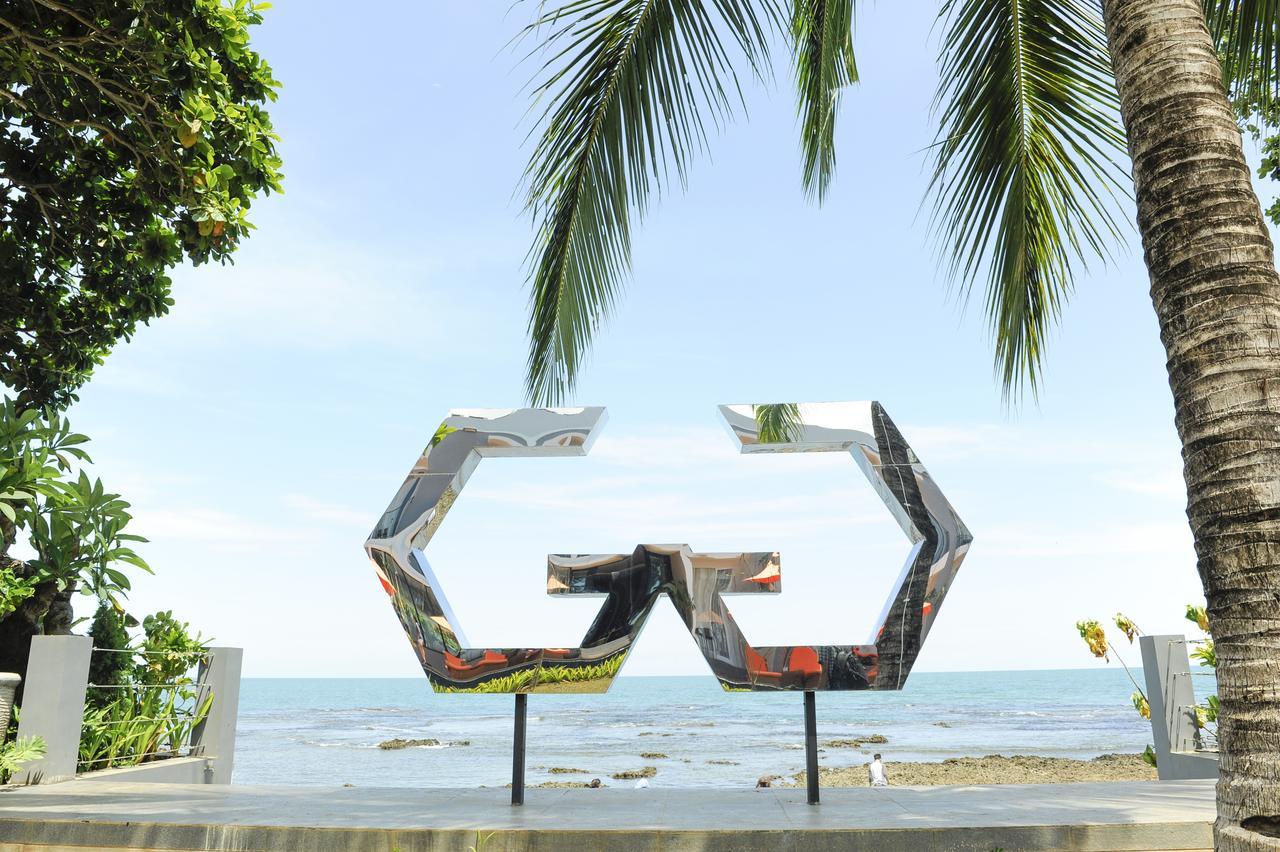 Double G Resort Anyer Bulakan エクステリア 写真