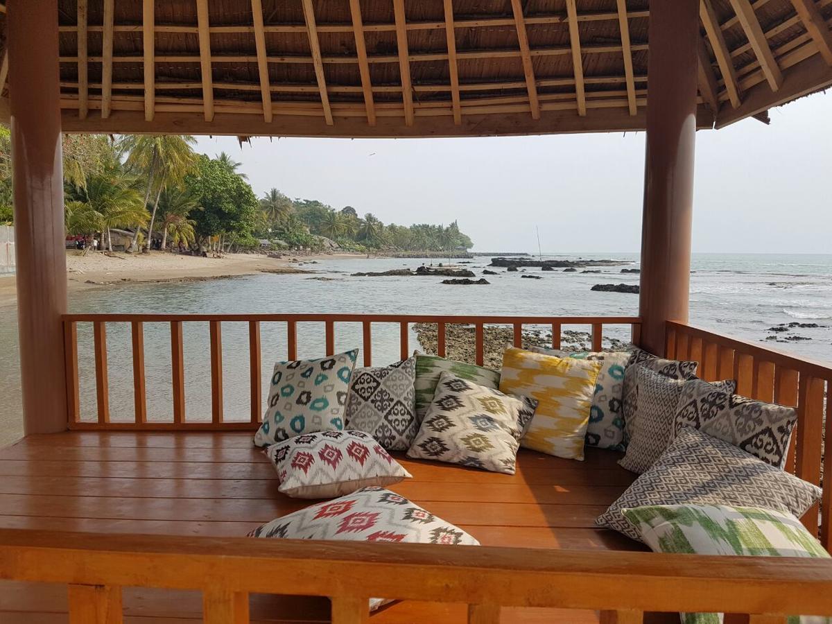 Double G Resort Anyer Bulakan エクステリア 写真