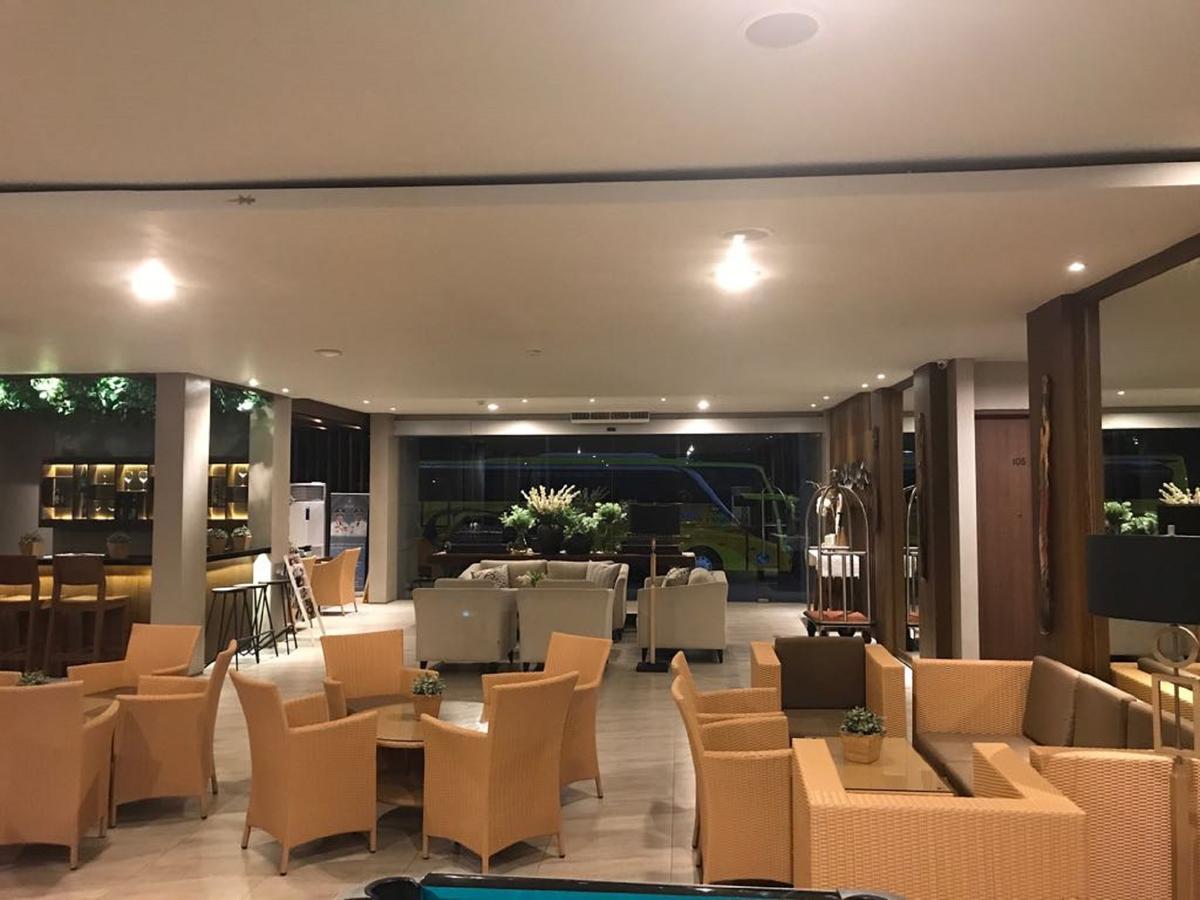 Double G Resort Anyer Bulakan エクステリア 写真