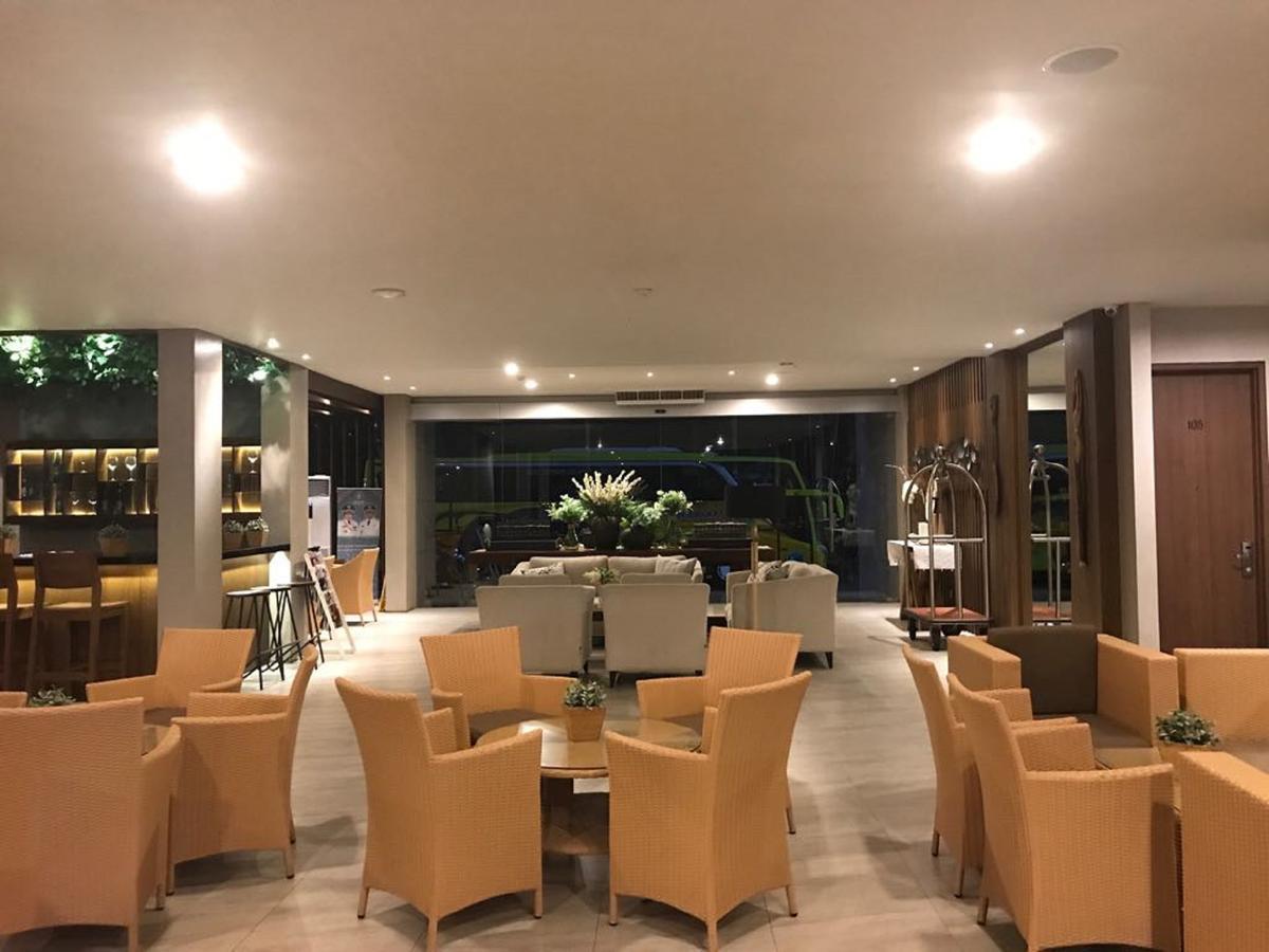 Double G Resort Anyer Bulakan エクステリア 写真